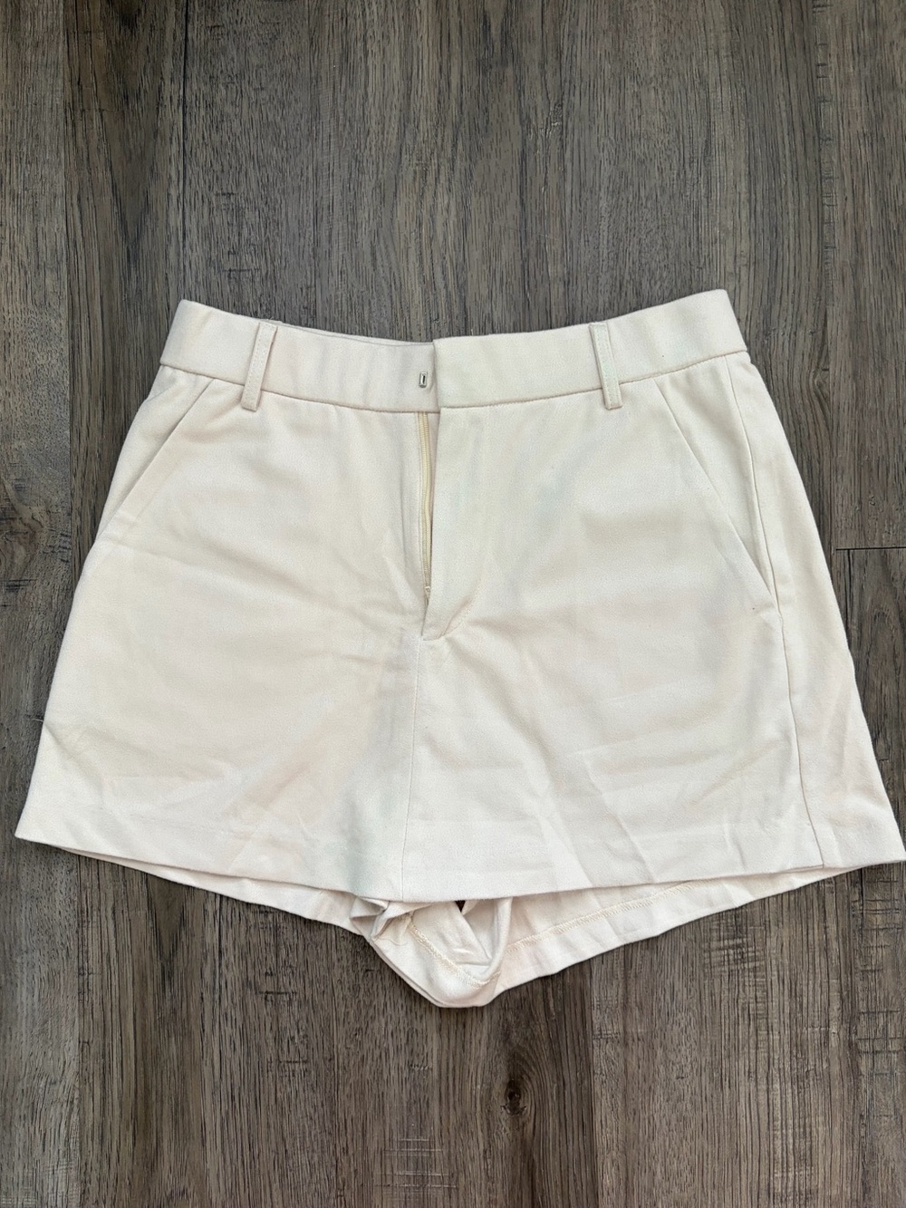 Women’s Cream Velvet Skort